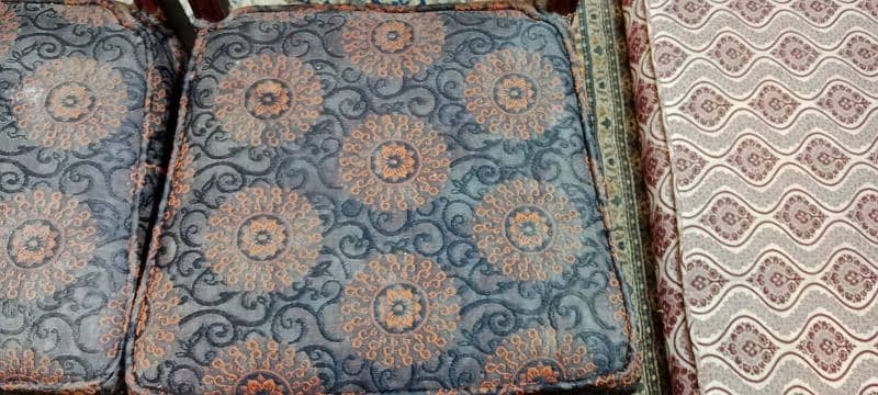6 seater dinning table 5
