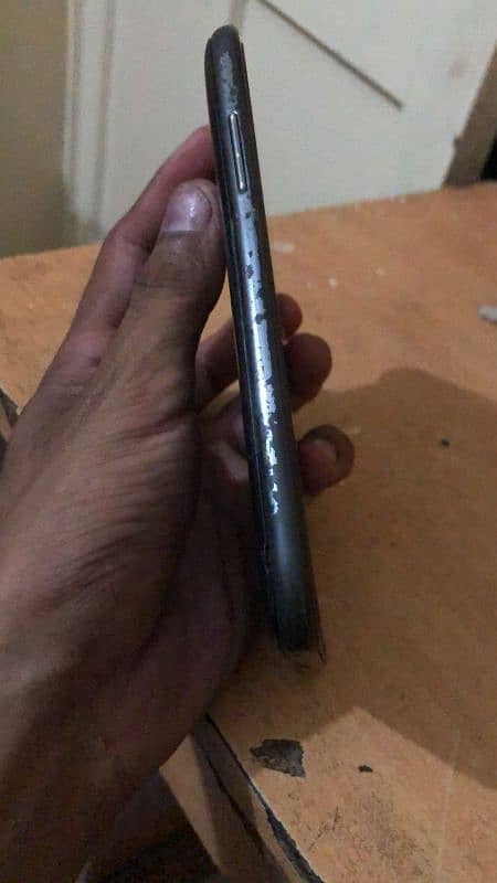 all mobile ok hay no fault PTA approved hy jis ko chayee 0