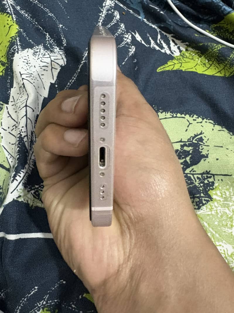 Apple iPhone 13 128GB 10/10 Non pta 0