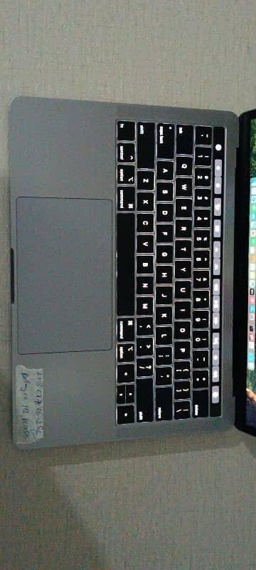 Macbook Pro 2018 13.3" Intel Core i7 16/256 GB Touchbar 3