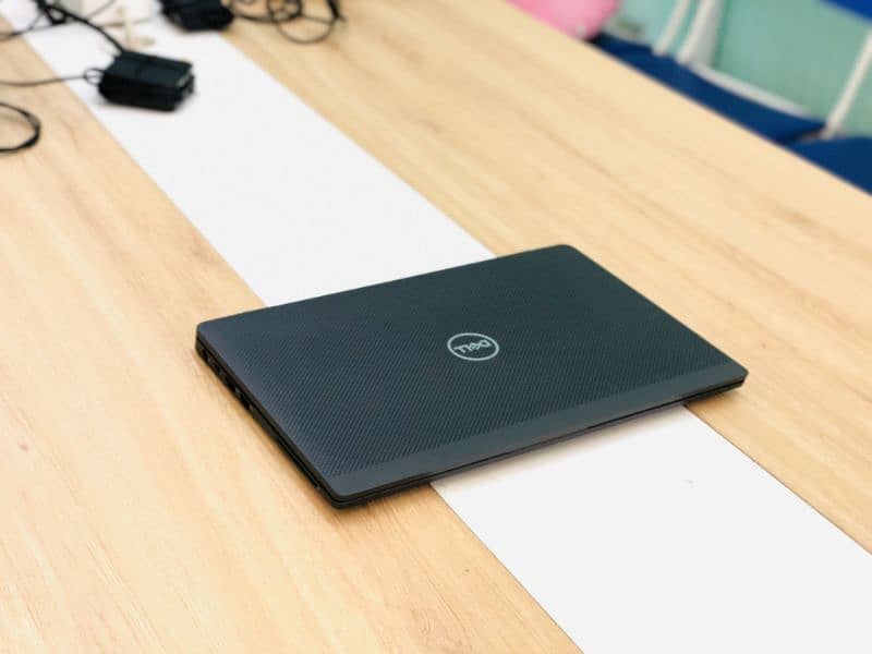 Dell Latitude 7400 Core i7 8th Generation 16GB Ram / 256GB SSD NVMe 3