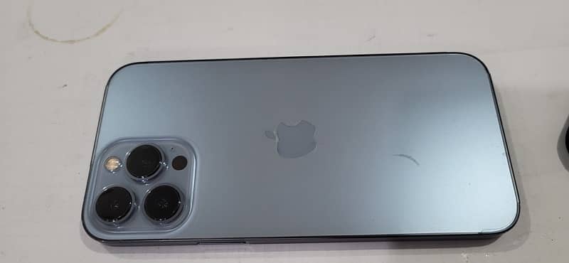 i phone 13pro max pta 2