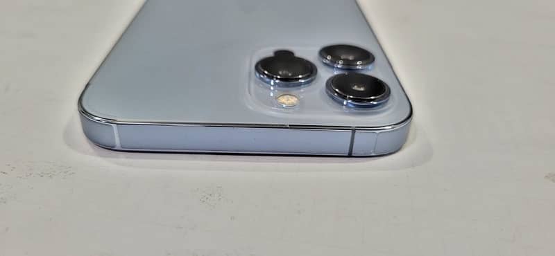 i phone 13pro max pta 6