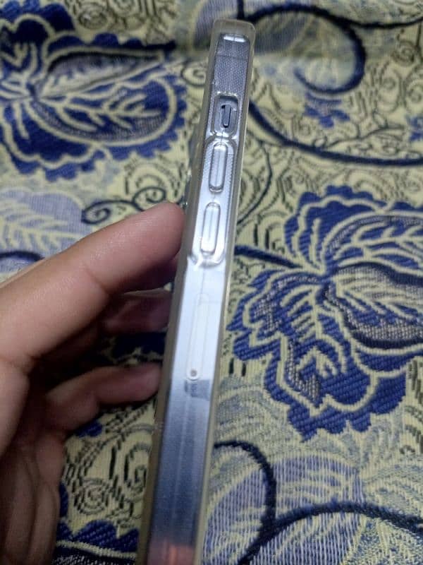 IPHONE 13 PRO MAX 5