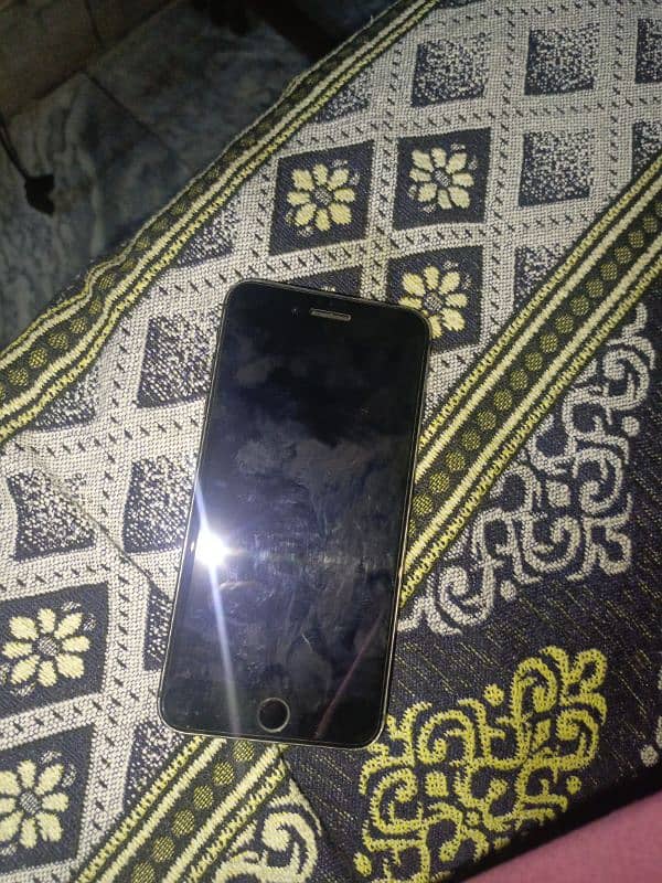 iphone 7+ non pta no water pack 32 memory 10/9 condition full ok set 1