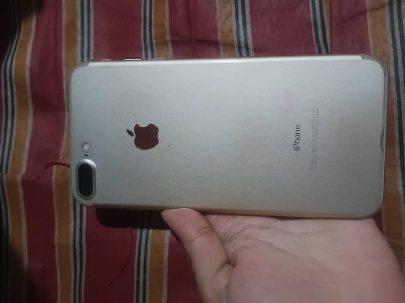 back camera not work baki all oky  128gb / 03244956398 whatsapp mumber 0