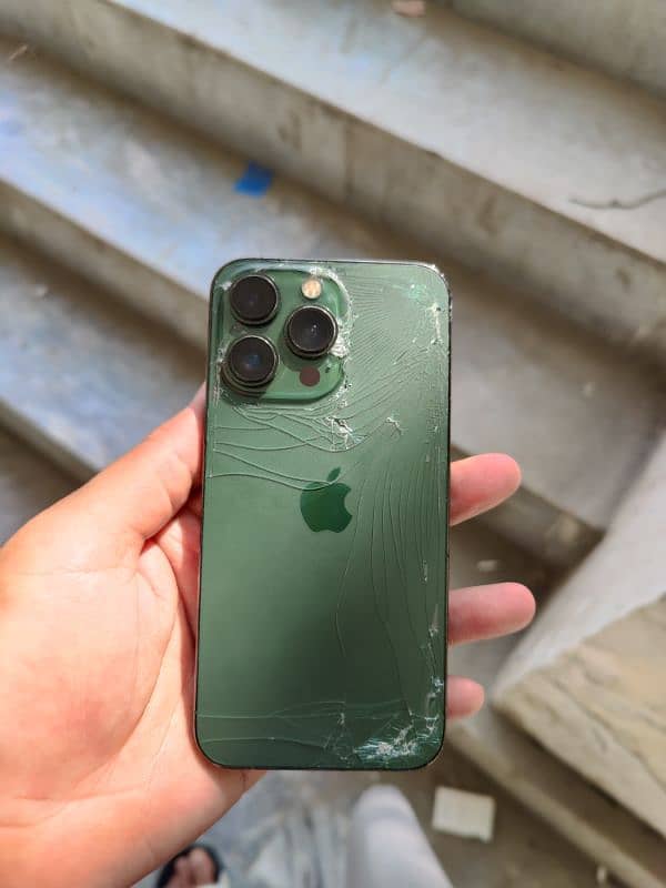 iphone 13pro icloud locked for parts 5