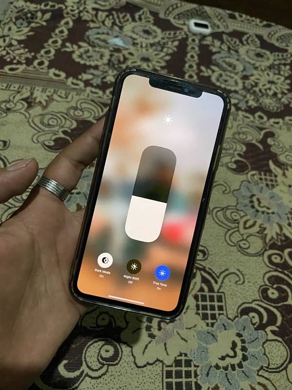 iphone 11 pro max : 256GB : Factory Unlocked : Exchange possible 4