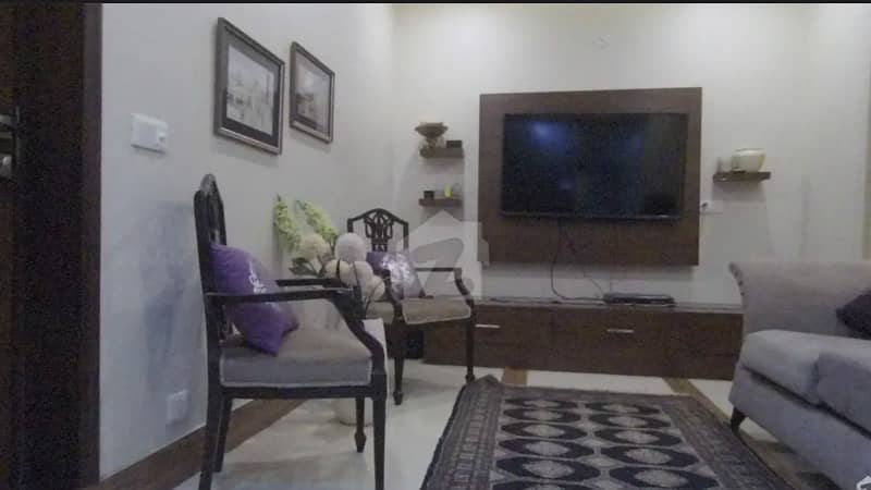 10 Marla House For Sale In Gulberg H Block Near Saddiq Center 6
