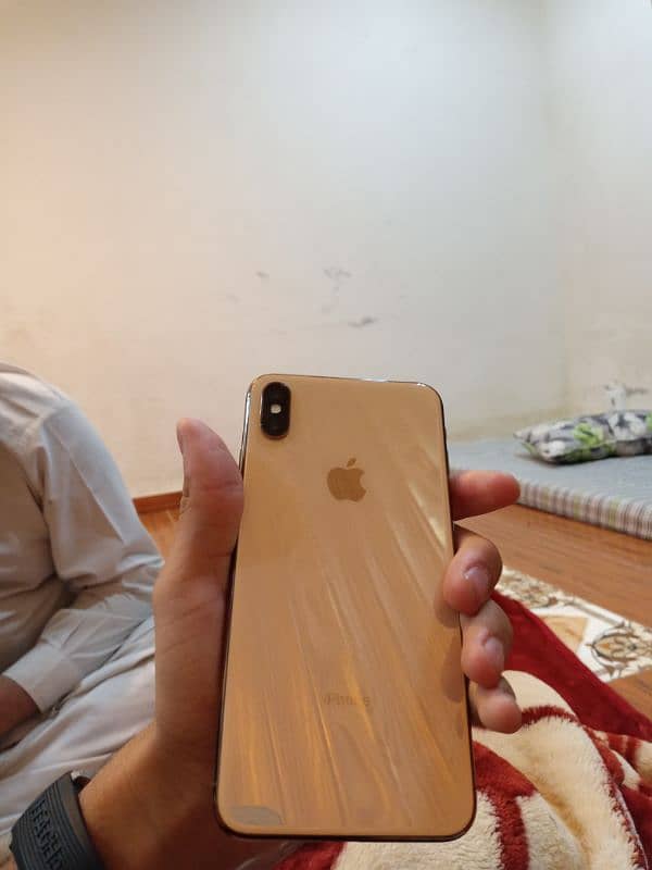 iphone xsmax pta approved 256gb 0