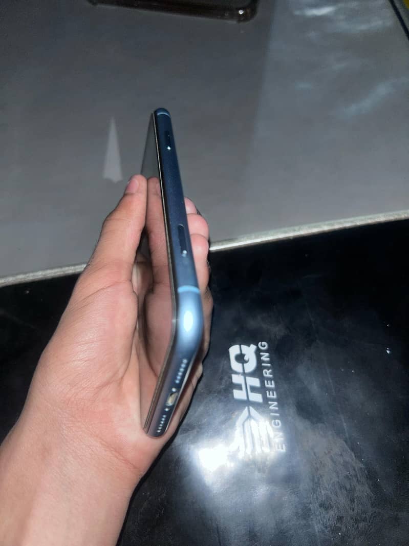 I phone xr 64 gb battery health 77 0
