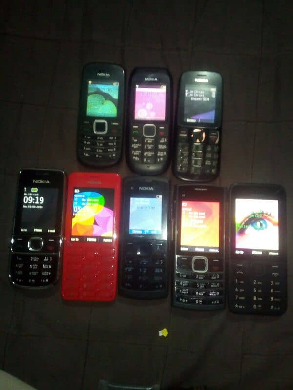 All PTA ok A plus condition original battery. 03297000752. WhatsApp 0