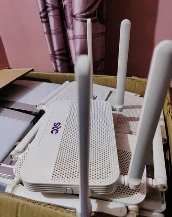 HUAWEI HG 8245W5 Dual band Epon/Gpon dual band Ac 1750 2