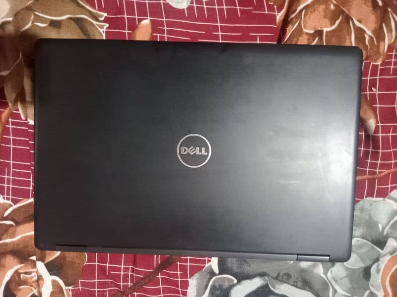 Dell precision 3520 GPU Machine i7 6th generation 1