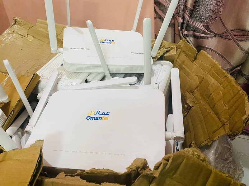 HUAWEI WIFI 6 Ax 3000 Dual band EPON/GPON SUPPORTED GAMING WIFI ROUTER 1