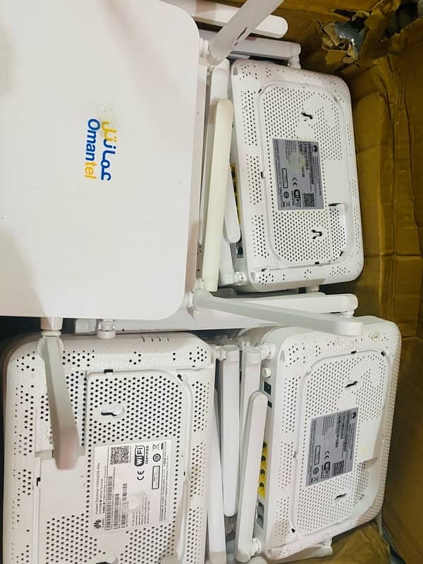 HUAWEI WIFI 6 Ax 3000 Dual band EPON/GPON SUPPORTED GAMING WIFI ROUTER 4
