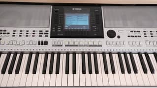 Yamaha Psr S900