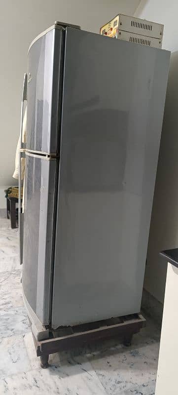Dawlance refrigerator 7