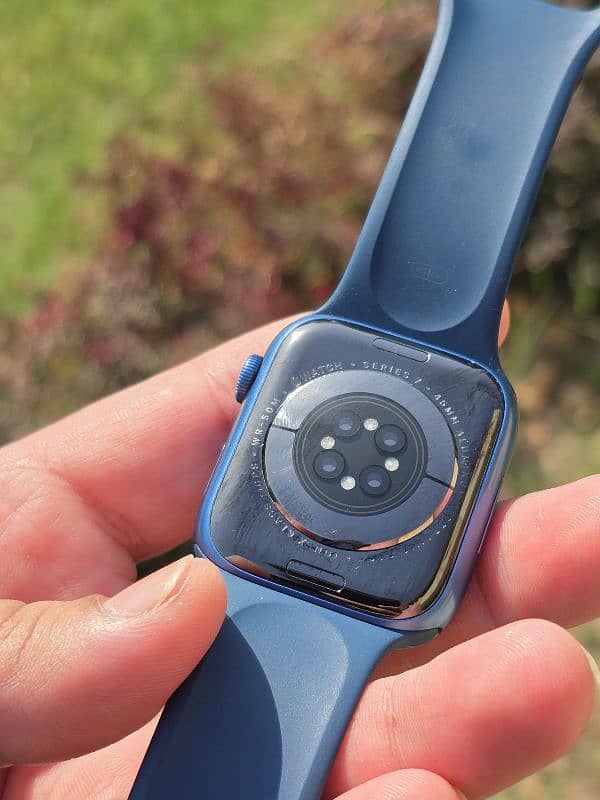 Apple Watch series 7 45mm 5