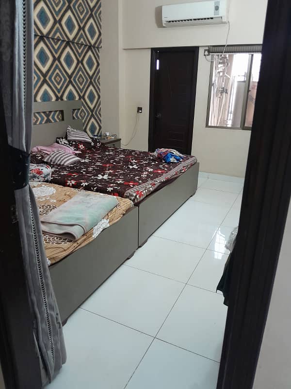 Kareem Residencia 2 BED DD LUXURY APARTMENT FOR SALE GULSHAN IQBAL 13/D3 2