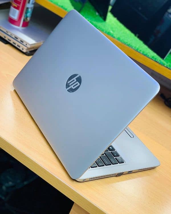 Hp EliteBook TouchScreen Core i5 6th Genration 8GB Ram / 256GB SSD M. 2 5