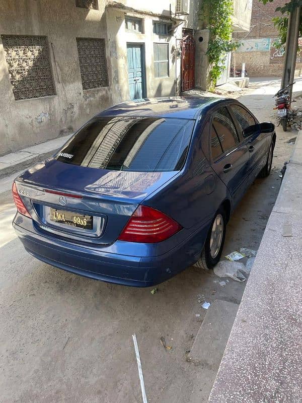 Mercedes C Class 2002 1