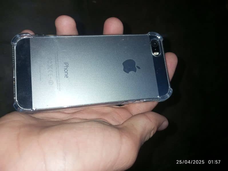 iPhone 5 s 0