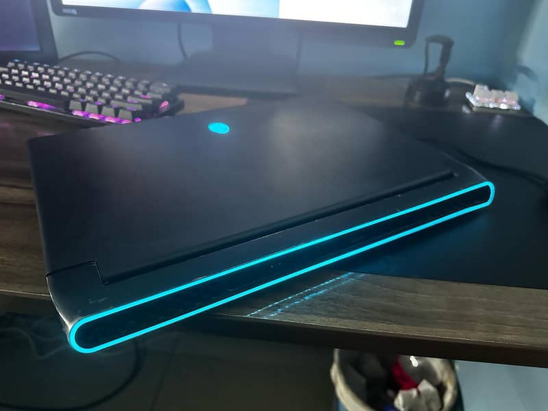 Dell Alienware M15 R5 RTX 3060 360Hz Gaming Laptop (Read description) 3