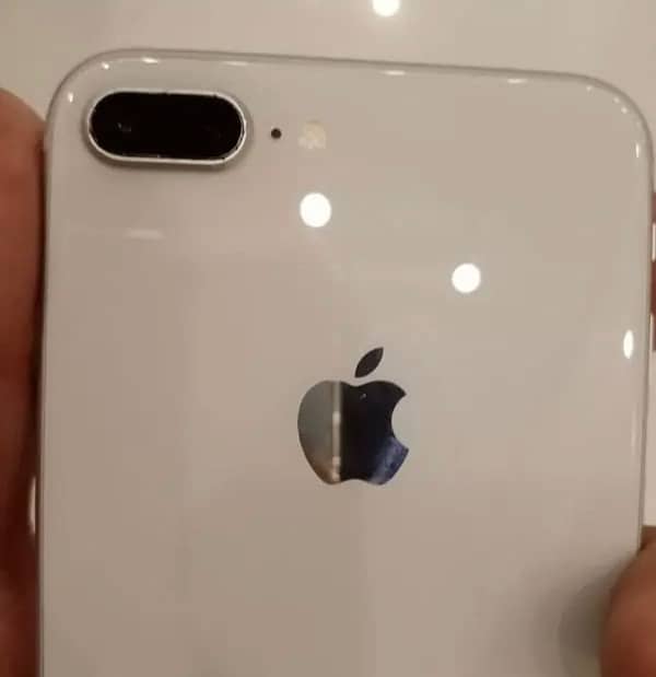 IPhone 8 Plus 1