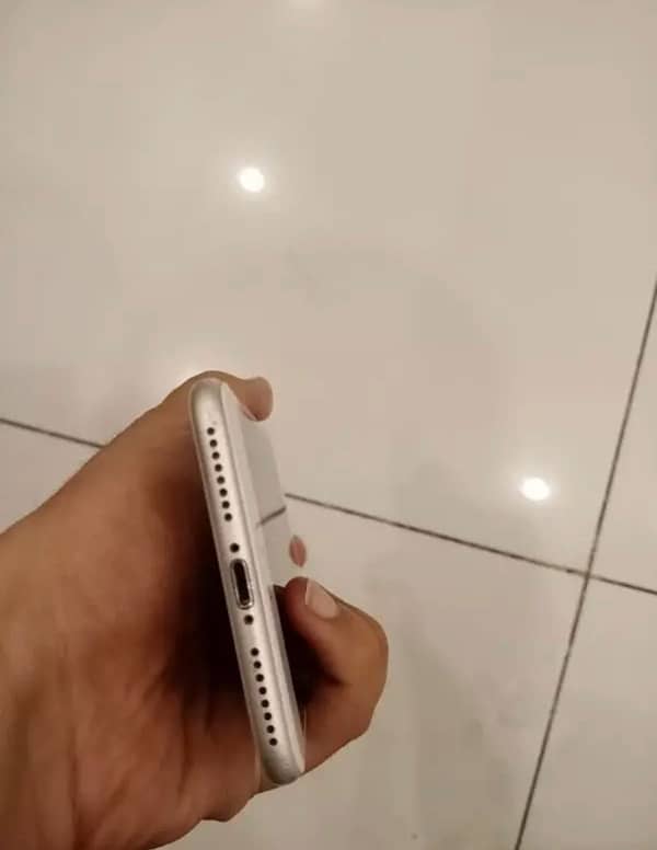 IPhone 8 Plus 4