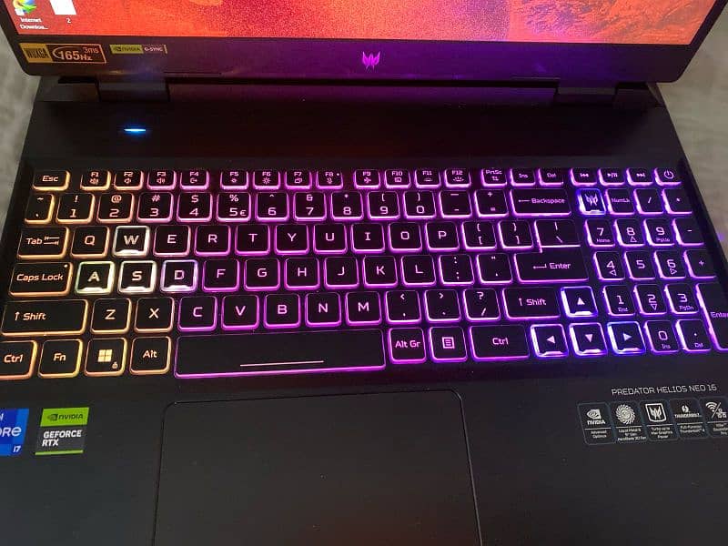 Acer Predator Helios Neo 16 | i7-13700HX | RTX 4060 | 16GB RAM | 512GB 2