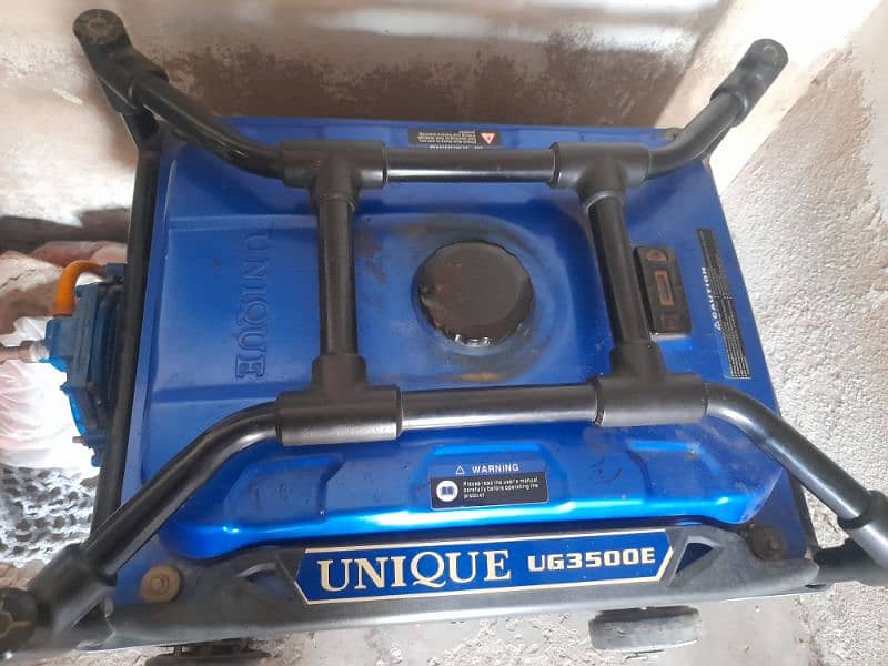 Unique Genrater 3.5kv in new condition gas petrol both 3