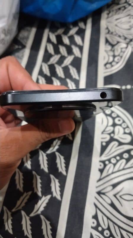 Poco c75 1
