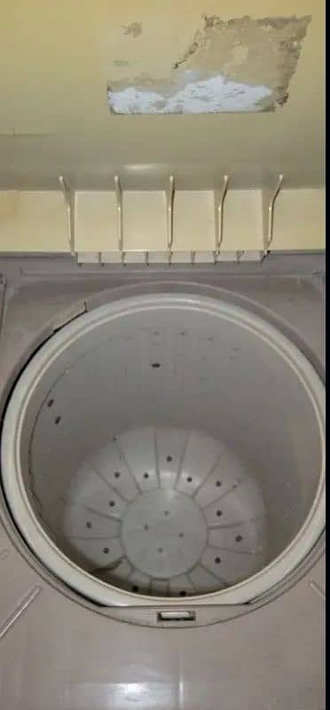 Spinner Dryer Machine 1