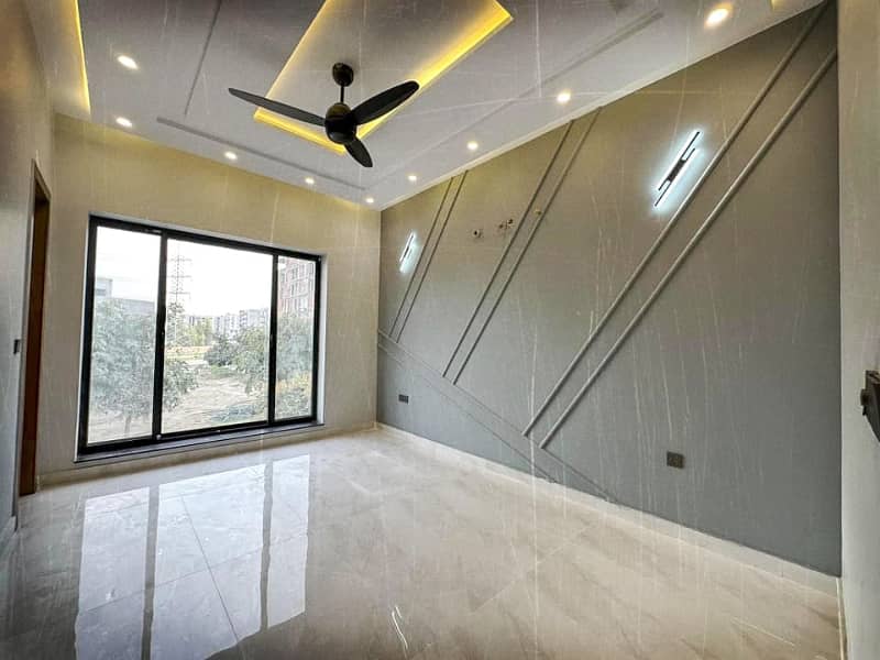 3 Years Installments Plan 10 Marla Brand New House For Sale In Park View City 5