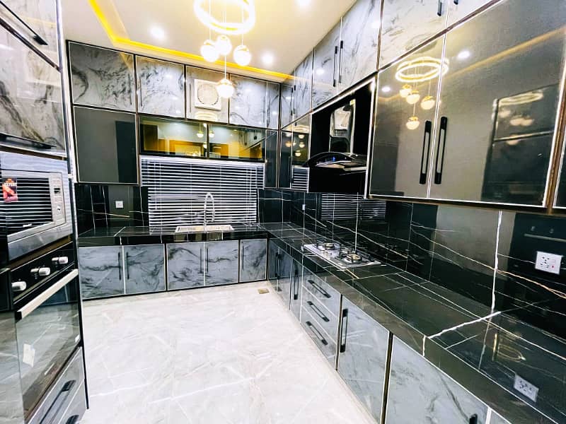 3 Years Installments Plan 10 Marla Brand New House For Sale In Park View City 7
