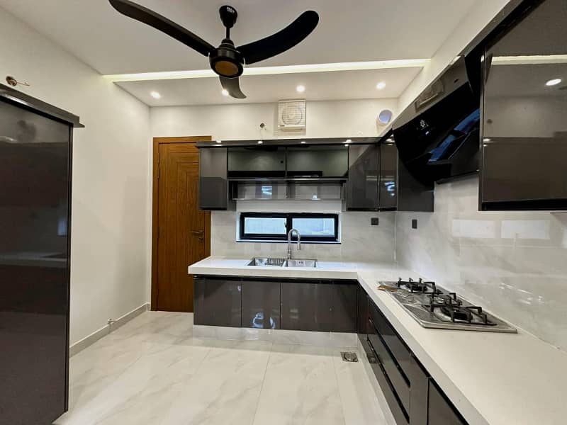 3 Years Instalment Plan Luxury Brand New House In Park View City Lahore 2