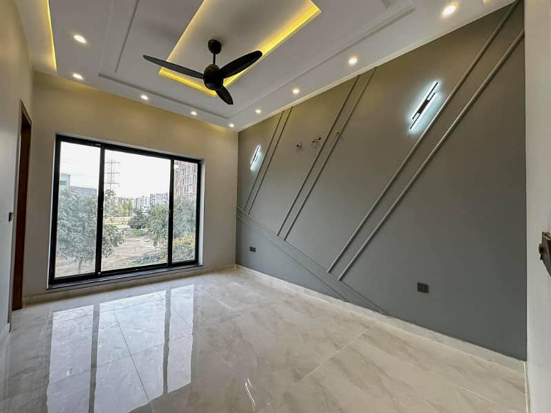 3 Years Instalment Plan Luxury Brand New House In Park View City Lahore 6