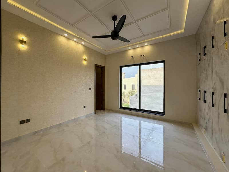 3 Years Instalment Plan Luxury Brand New House In Park View City Lahore 9