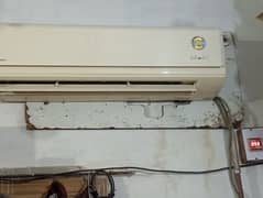 60000  1.5 Ton Gree+40000 1 Ton oriel