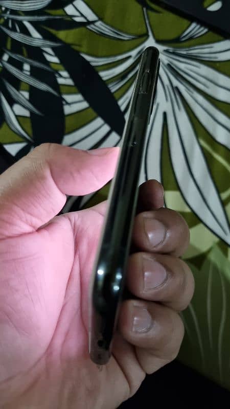 iphone 11 proFUNon PTA 2