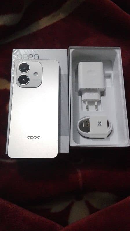 just 3 months used oppo a3 6/128warrnty ma ha 2