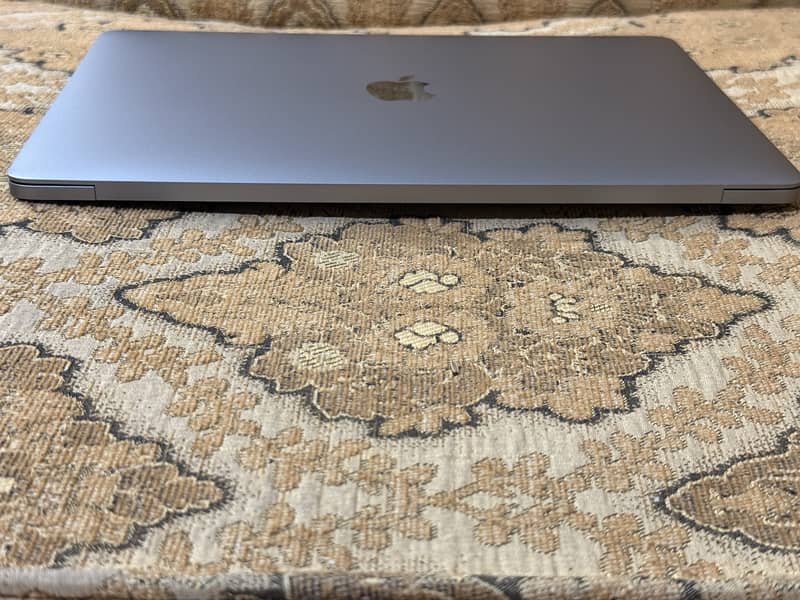 MacBook Pro 13 Inch 8GB/256GB M2 2022 Space Grey 5