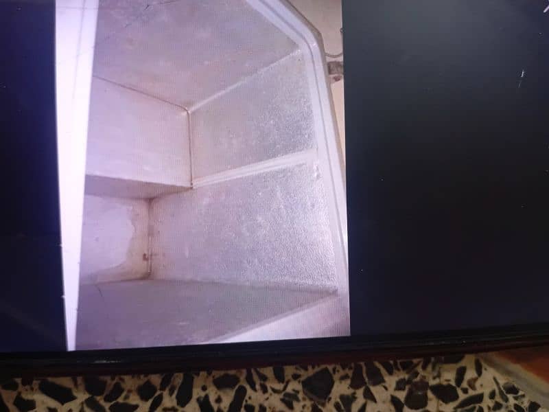 Waves Ka Deep Freezer 3