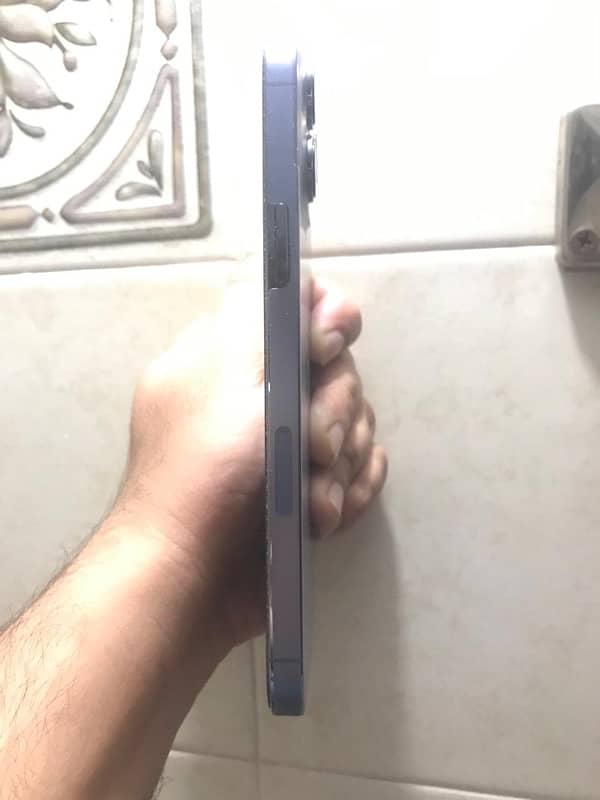 13 pro max 256gb pta approved 1