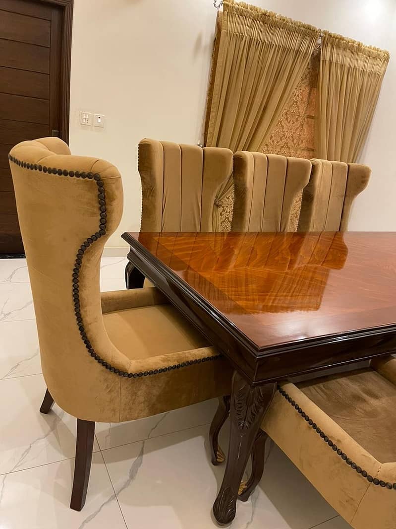 Dinning table 8