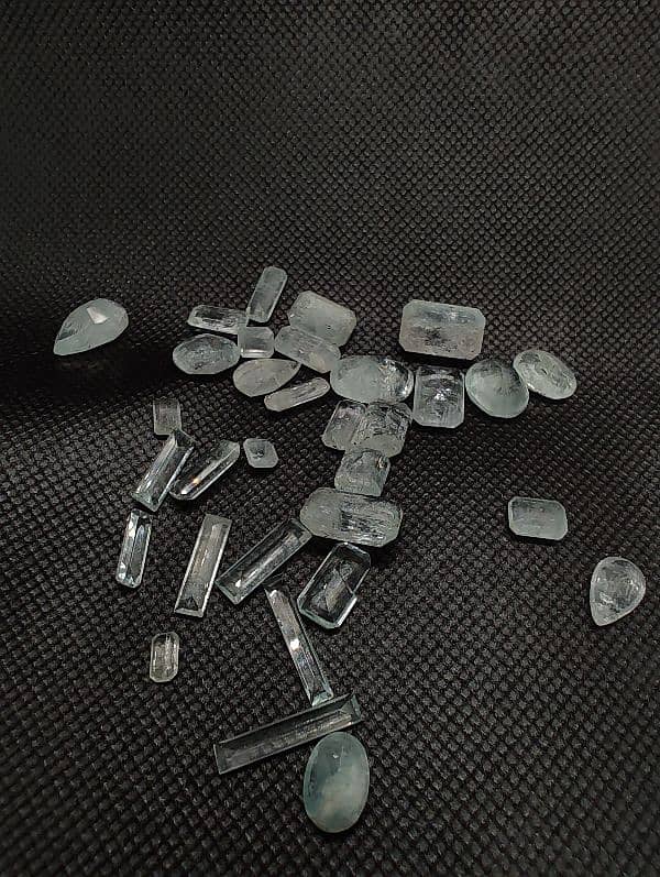 Aquamarine Gemstones - 100% original 3