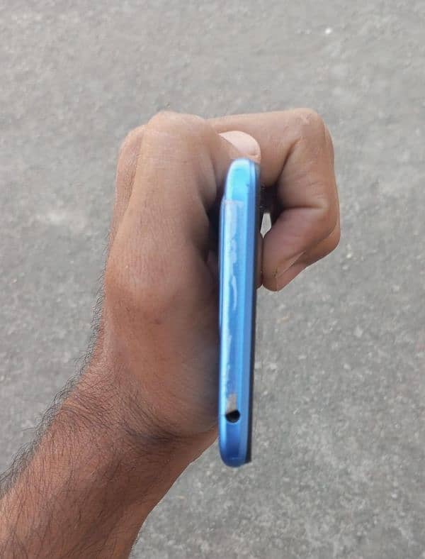 Redmi 10C ram 4gb and 64gb 3