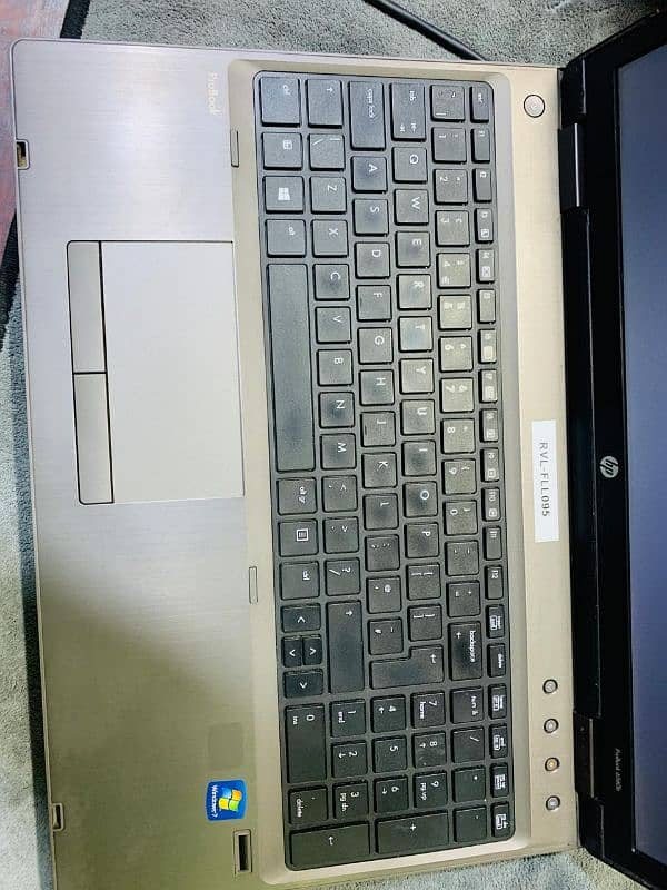 HP laptop i5 2nd generation with charge 5