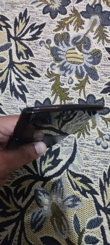 Motorola razer flip 2019 6